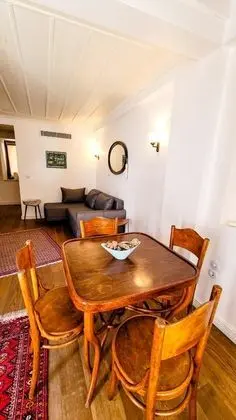 Aile Odası, Şehir Manzaralı