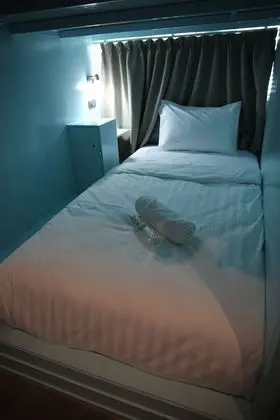 Female Mixed in 10 Beds