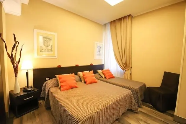 Tek Büyük Yataklı Oda (Extra Bed)