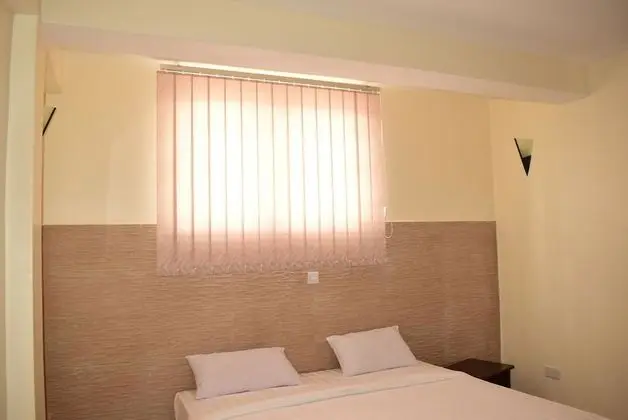 Apart Daire, 2 Yatak Odası, Küçük Mutfak