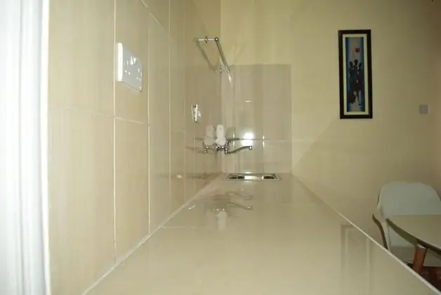 Apart Daire, 2 Yatak Odası, Küçük Mutfak