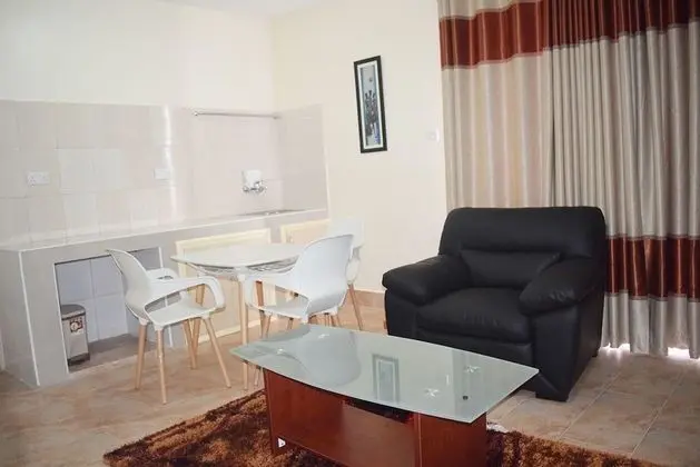 Apart Daire, 2 Yatak Odası, Küçük Mutfak