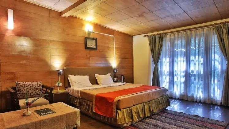 Deluxe Tek Büyük Yataklı Oda, 1 Yatak Odası, Bahçe Manzaralı