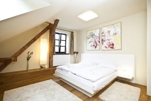Comfort Tek Büyük Yataklı Oda