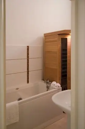 Comfort Tek Büyük Yataklı Oda, Sauna