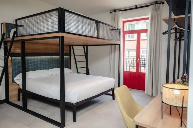 Premium Dört Kişilik Oda