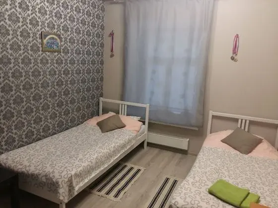 Basic İki Ayrı Yataklı Oda, Ortak Banyo