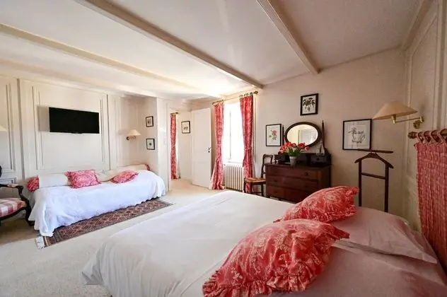 Junior Tek Büyük veya İki Ayrı Yataklı Oda, Özel Banyo