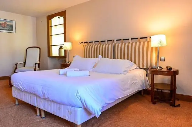 Junior Tek Büyük veya İki Ayrı Yataklı Oda, Özel Banyo