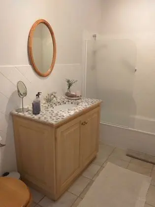 Tek Büyük veya İki Ayrı Yataklı Oda, 1 En Büyük (King) Boy Yatak