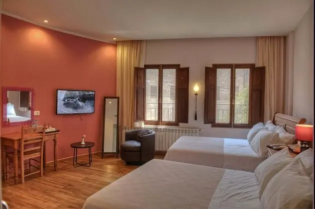 Standard Tek Büyük Yataklı Oda, 2 Büyük (Queen) Boy Yatak, Şehir Manzaralı