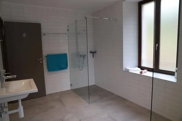 Standard Ortak Ranzalı Oda