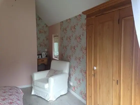 Deluxe Tek Büyük Yataklı Oda (Shower)