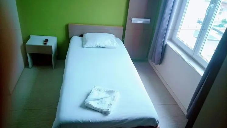Tek Kişilik Oda