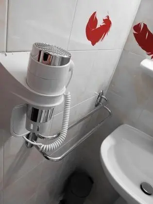 Tek Büyük veya İki Ayrı Yataklı Oda, Özel Banyo, Dağ Manzaralı (hôtel 2 étoiles)