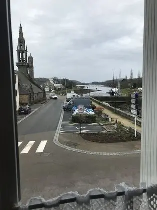 Basic Üç Kişilik Oda