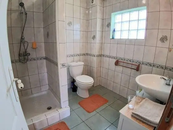 Standard Tek Büyük veya İki Ayrı Yataklı Oda, Özel Banyo, Avlu Manzaralı (3 épis Gite de france)