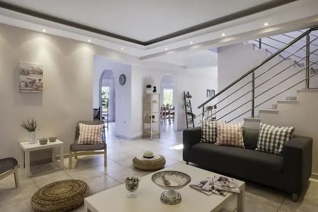 Superior Ev, Bahçe Manzaralı
