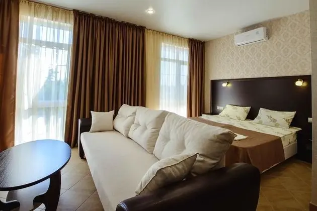 Deluxe Dört Kişilik Oda