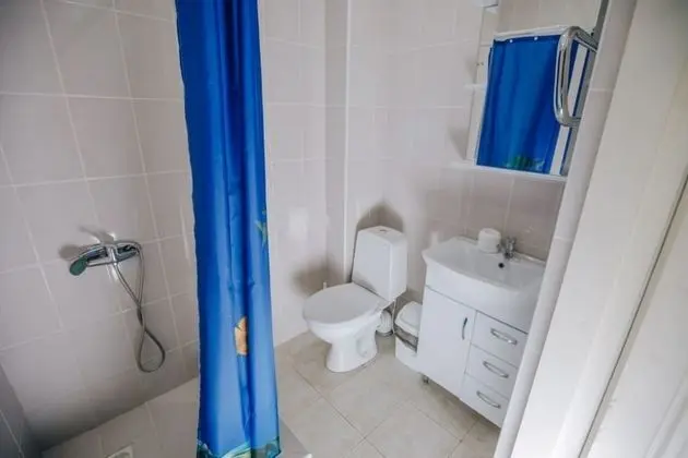 Üç Kişilik Oda, Balkon