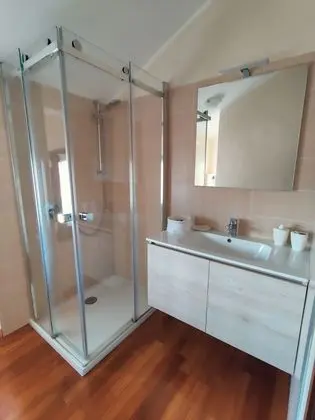 Executive Apart Daire, Özel Banyo, Göl Manzaralı (Appartamento Sofia)