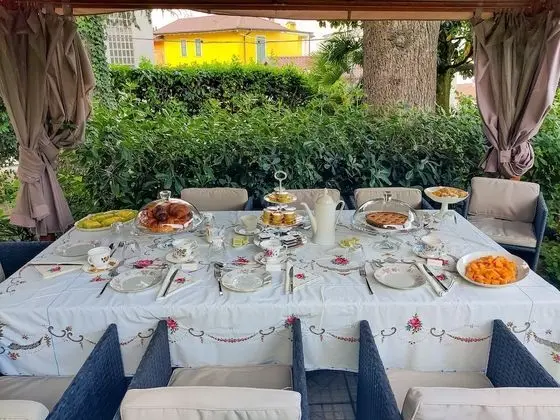 Süit, Özel Banyo, Göl Manzaralı (Camere P.ssa Mafalda)