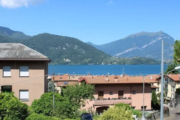 Süit, Özel Banyo, Göl Manzaralı (Camere P.ssa Mafalda)