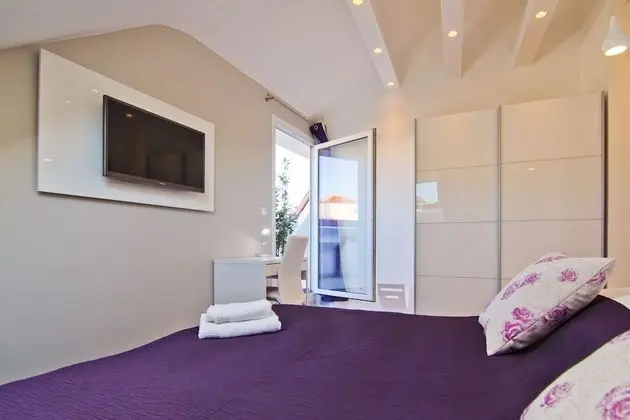 Stüdyo Süit, Teras