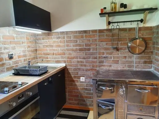 Ev (Laura - wooden house - H(4+2))