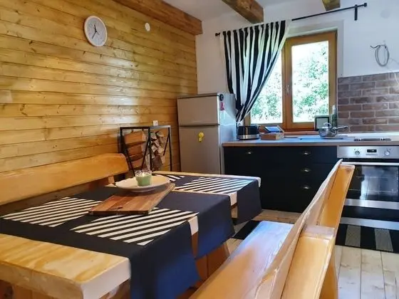 Ev (Laura - wooden house - H(4+2))