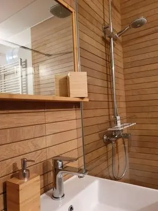 Ev (Laura - wooden house - H(4+2))