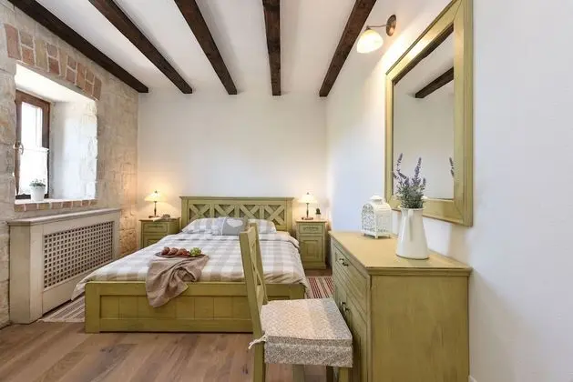 Villa, Sigara İçilebilir