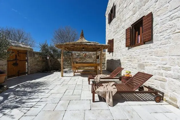 Villa, Sigara İçilebilir