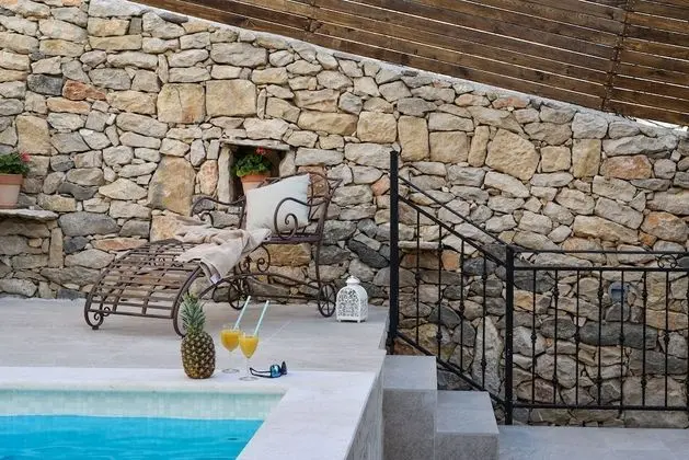 Villa, Sigara İçilebilir