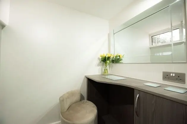 Executive Stüdyo, Özel Banyo