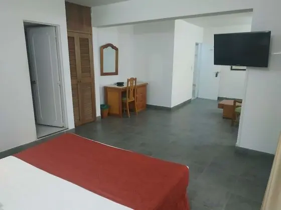 Superior Tek Büyük veya İki Ayrı Yataklı Oda