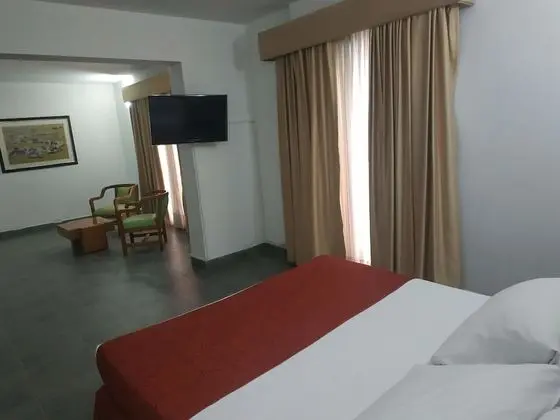 Superior Tek Büyük veya İki Ayrı Yataklı Oda