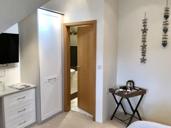 Luxury Tek Büyük Yataklı Oda, Banyolu/Duşlu
