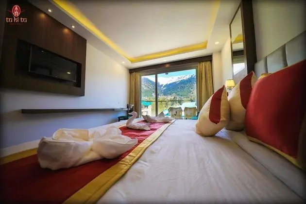 Luxury Tek Büyük Yataklı Oda