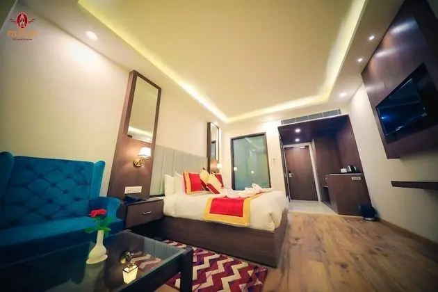 Luxury Tek Büyük Yataklı Oda