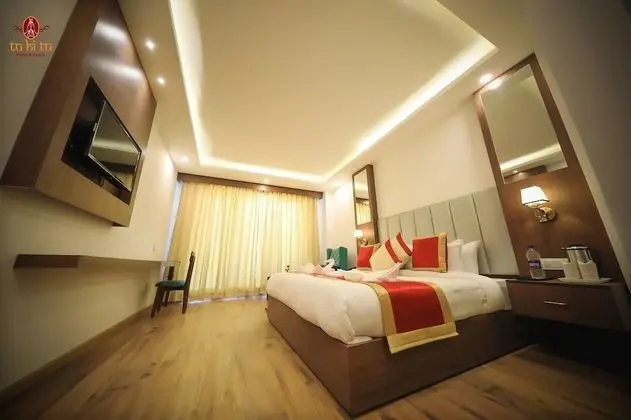 Luxury Tek Büyük Yataklı Oda