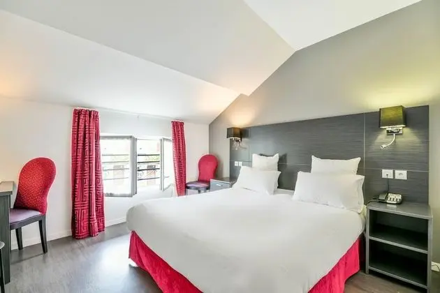 Standard Tek Büyük Yataklı Oda