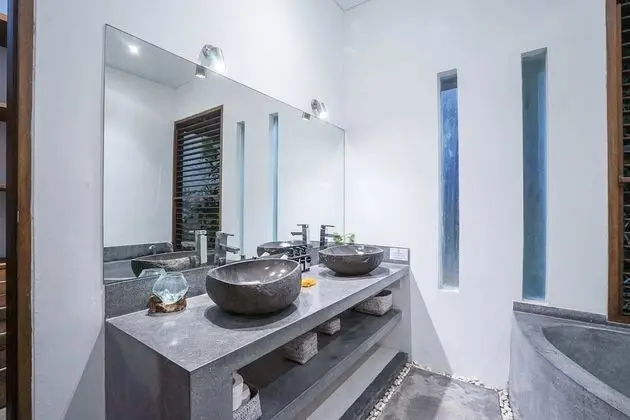 Basic Villa, Birden Çok Yatak