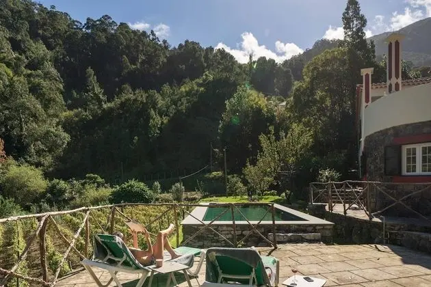 Basic Kır Evi, Birden Çok Yatak