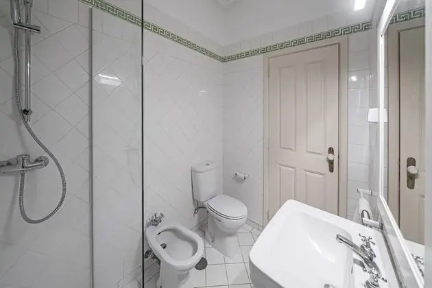 Basic Kır Evi, Birden Çok Yatak