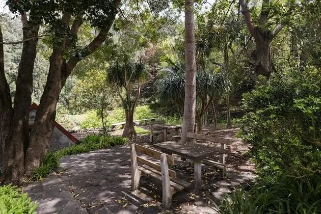 Basic Kır Evi, Birden Çok Yatak