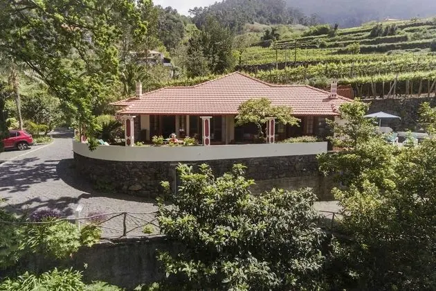 Basic Kır Evi, Birden Çok Yatak