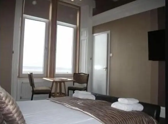 Tek Büyük Yataklı Oda, Banyolu/Duşlu, Deniz Manzaralı