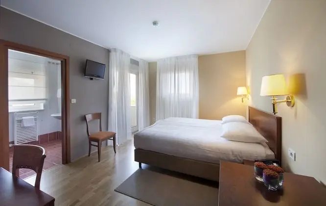 Standard double room, sea view