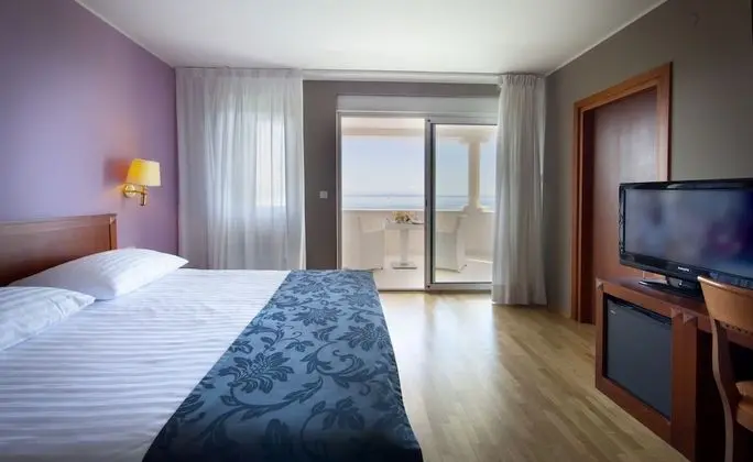 Standard double room, sea view